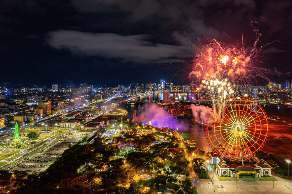 Danang Downtown Theme Park boasts a vast and beautifully designed recreational space (Source: Da Nang Downtown)